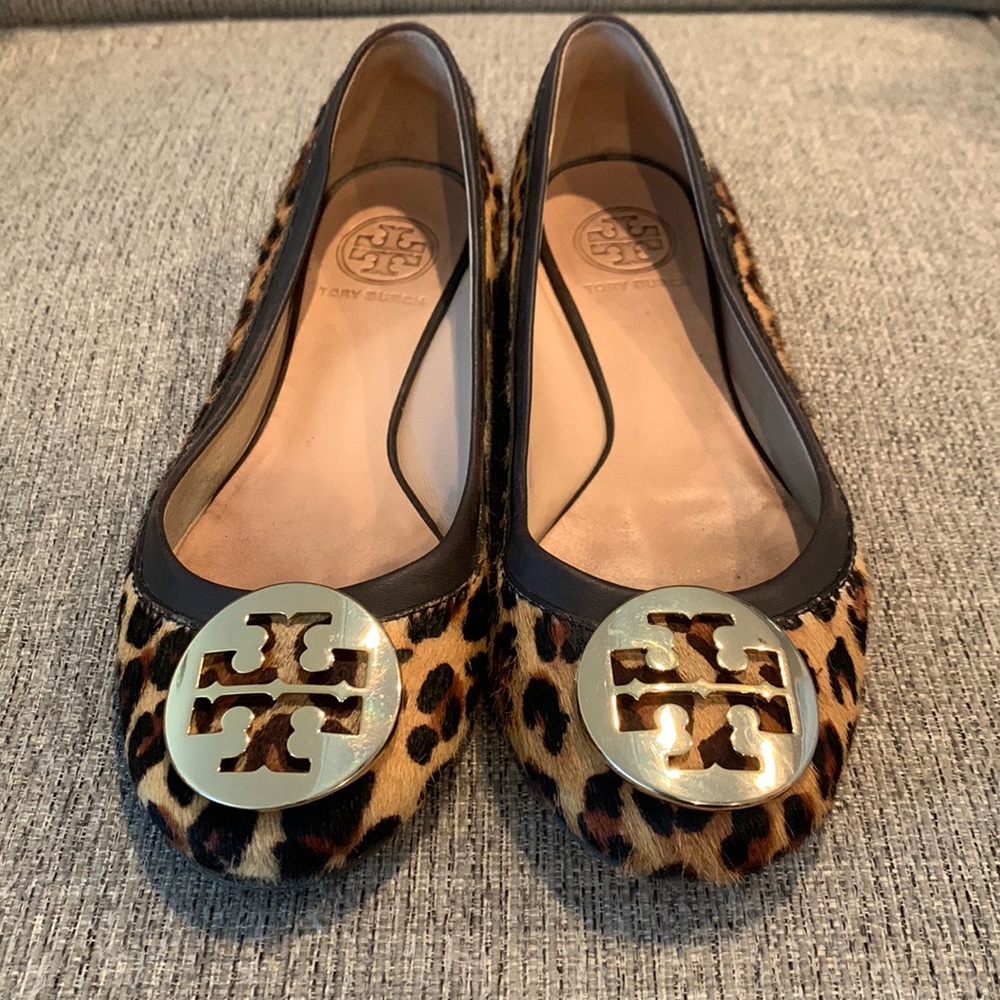 Tory Burch leopard print flats - size 6.5